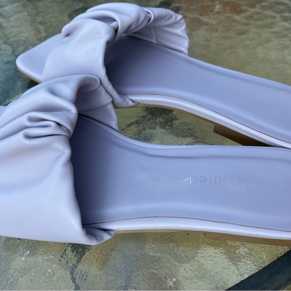 Women’s sandals